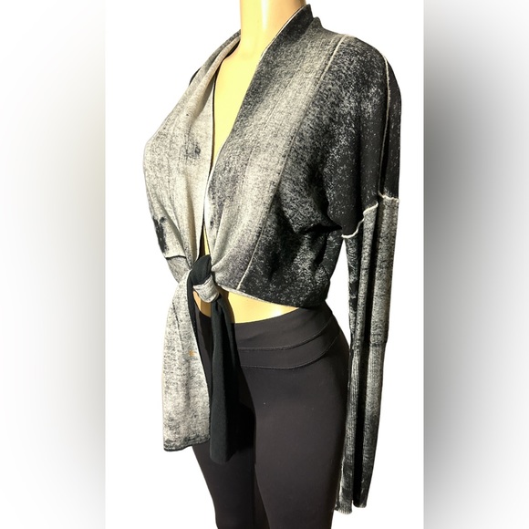 525 America Crop Gray Cardigan Sweater Front Tie - Picture 10 of 14